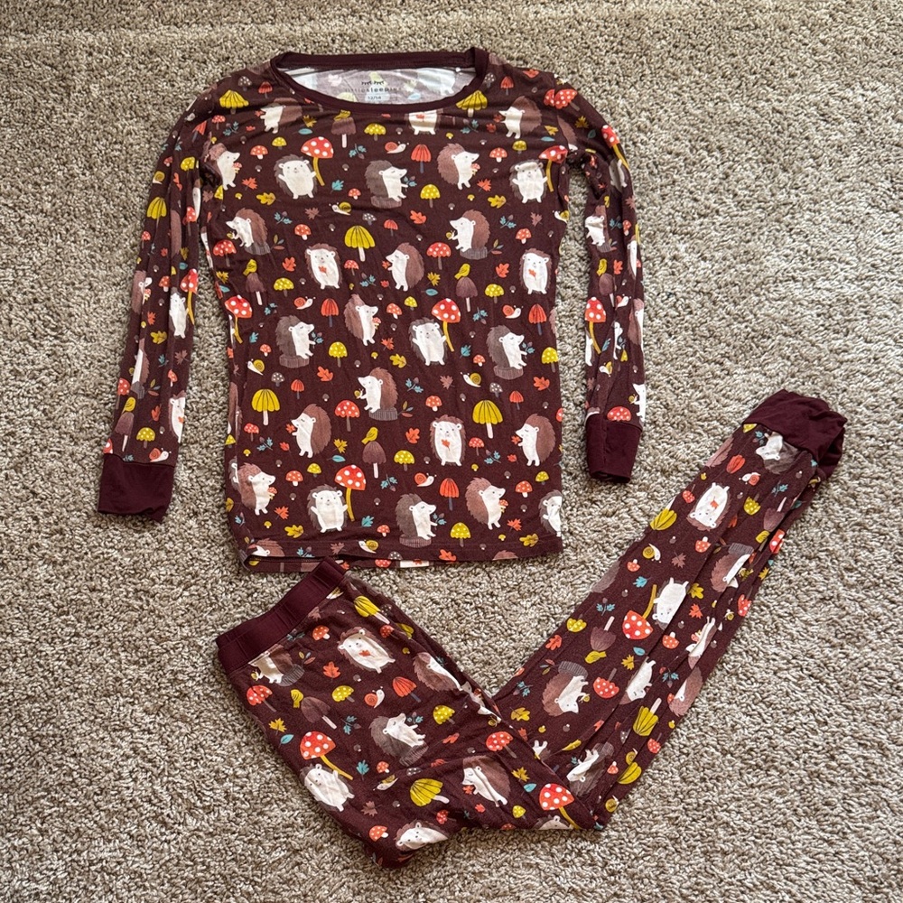 Little Sleepies 12/14 fall maroon happy hedgehog & mushroom print bamboo pajamas